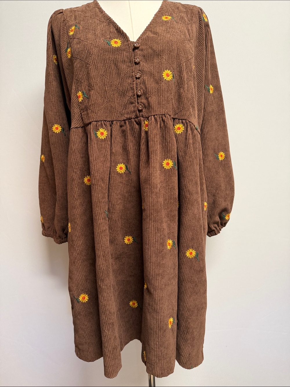 Davi & Dani Brown Corduroy Sunflower Button-Front Dress Size Large